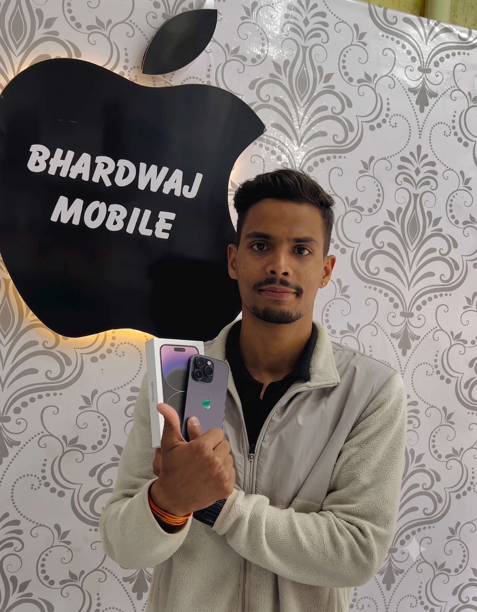 Happy Customer at Bhardwaj Mobile Uttarkashi